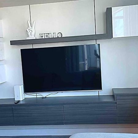 Exquisite Condos By Cn Tower- Dwtown , To Торонто Экстерьер фото