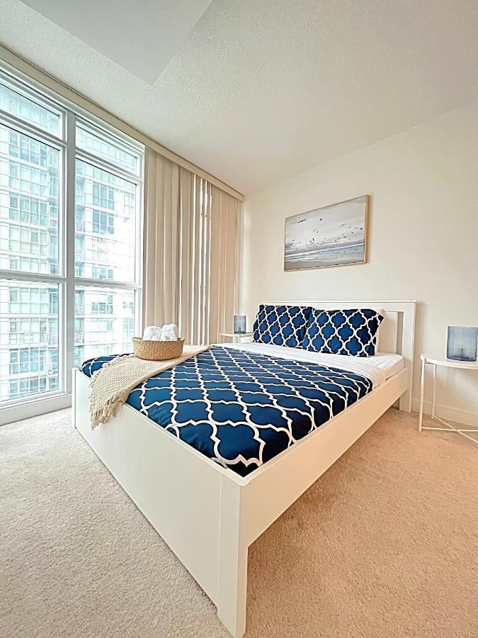 Exquisite Condos By Cn Tower- Dwtown , To Торонто Экстерьер фото